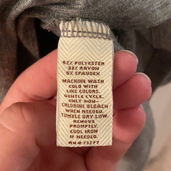 Like new! Long gray skirt with knot at waist - Picture 4 of 5